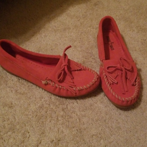 Flats - Picture 2 of 3